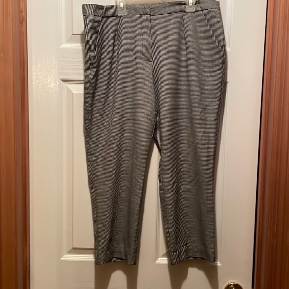 Worthington dress pants, modern fit, size 12